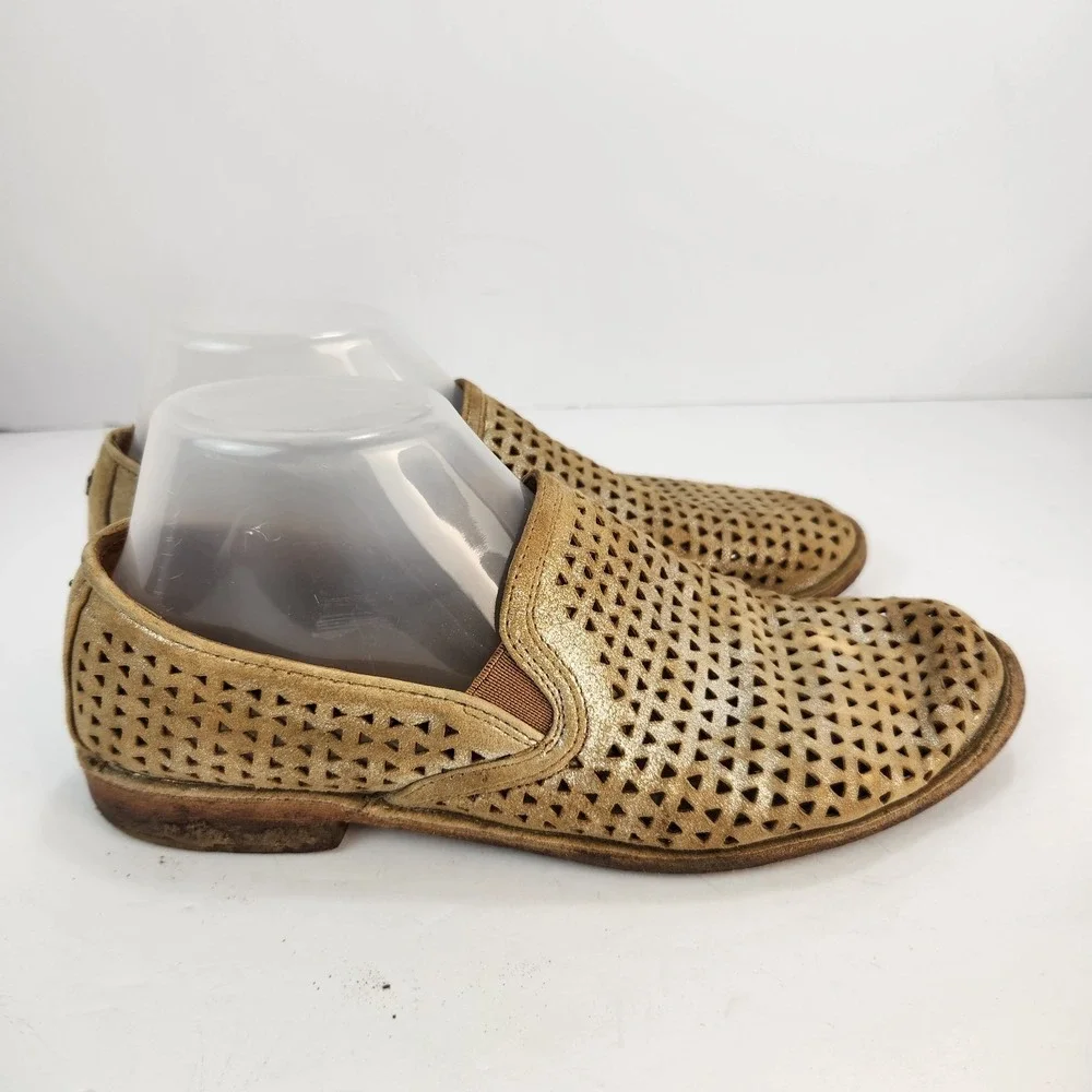 Trask‎ Ali Perforated Women's Camel Suede Slip-On Casual Shoes Size 8.5M